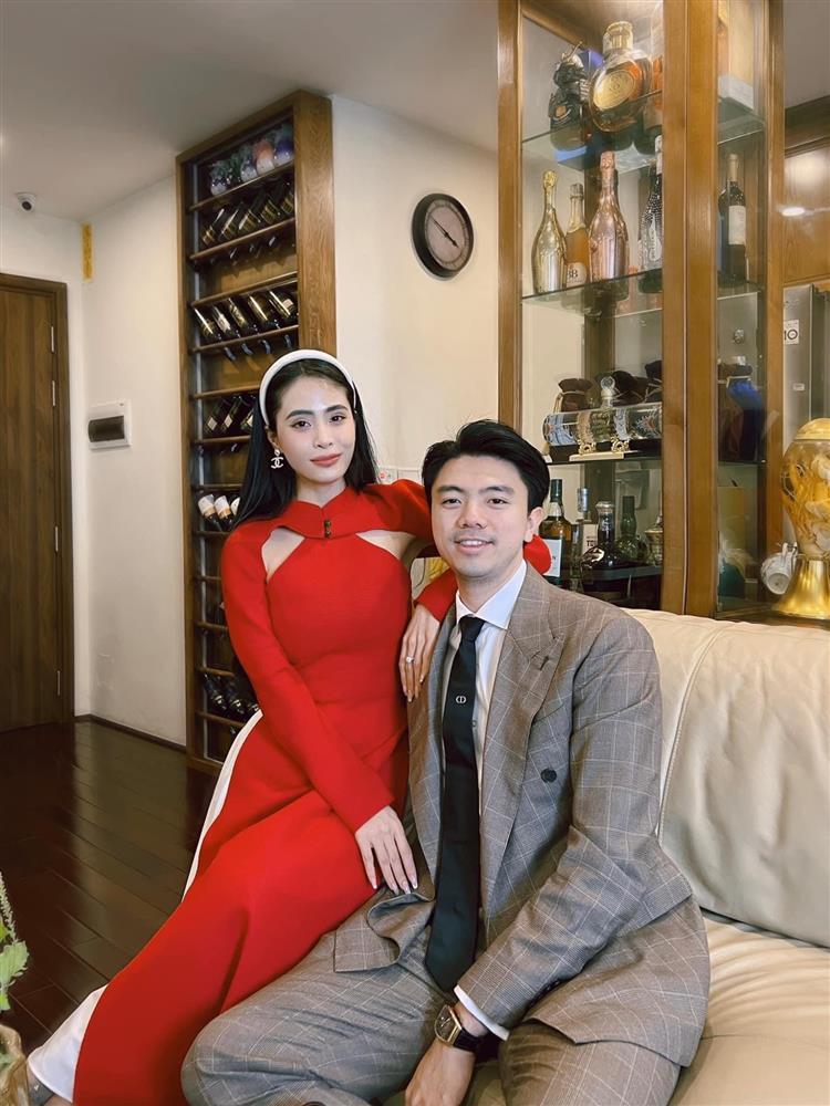 Cậu ấm đầu lòng nhà ca nương Kiều Anh: Càng lớn càng lanh lợi điển trai, là bản sao của bà nội quyền lực-1