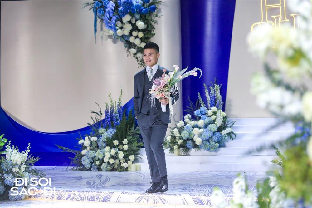 Quang Hải bảnh bao như tổng tài, được mẹ chăm chút trước khi lên đường đi đón dâu-3