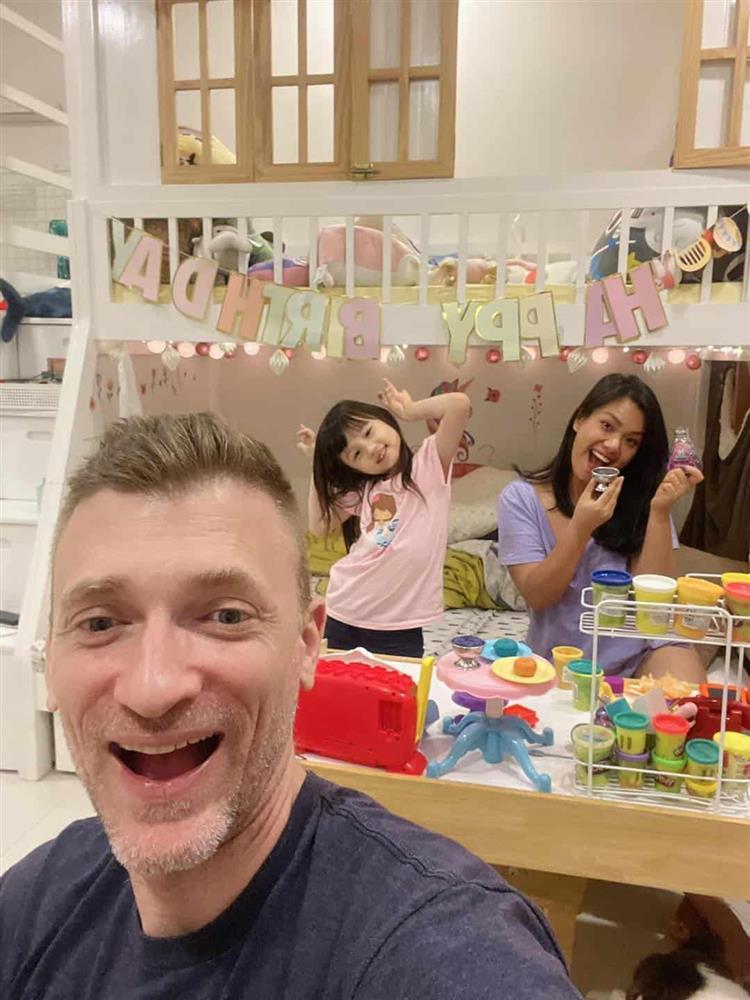 Lên 8 tuổi, con gái lai Tây của Phương Vy Idol xinh xắn như búp bê, thừa hưởng năng khiếu âm nhạc-6