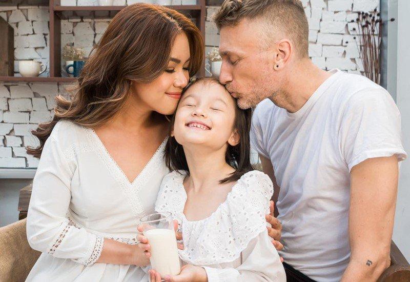 Lên 8 tuổi, con gái lai Tây của Phương Vy Idol xinh xắn như búp bê, thừa hưởng năng khiếu âm nhạc-8