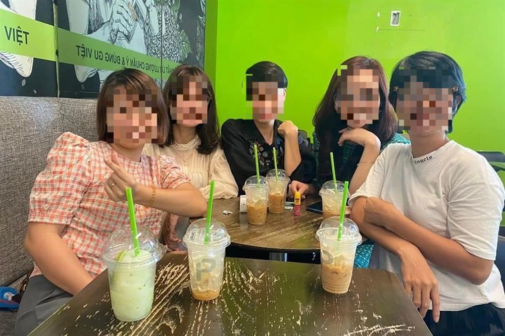 Cô gái nghẹn đắng nuốt ly cà phê 65.000 đồng vì không dám sống nghèo-3