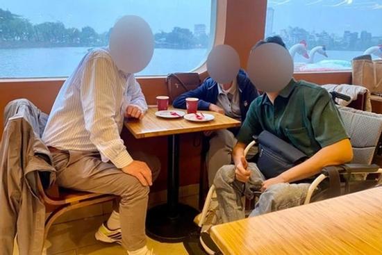 Vụ tố 'đuổi khỏi quán phở vì ngồi xe lăn': Không triệu tập được Tiktoker