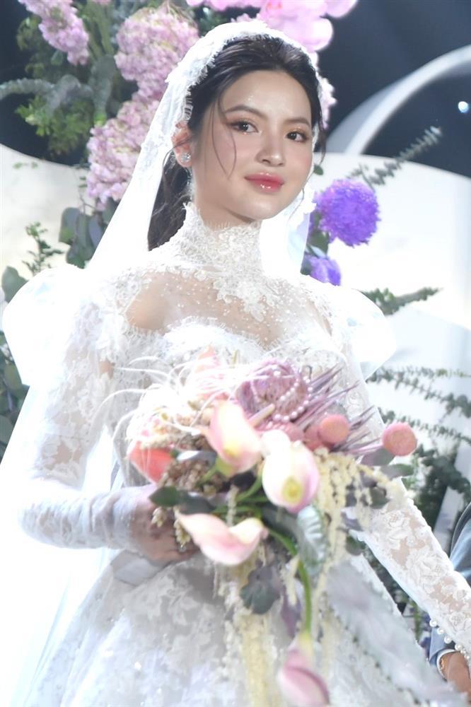 Cận nhan sắc cô dâu Chu Thanh Huyền-5