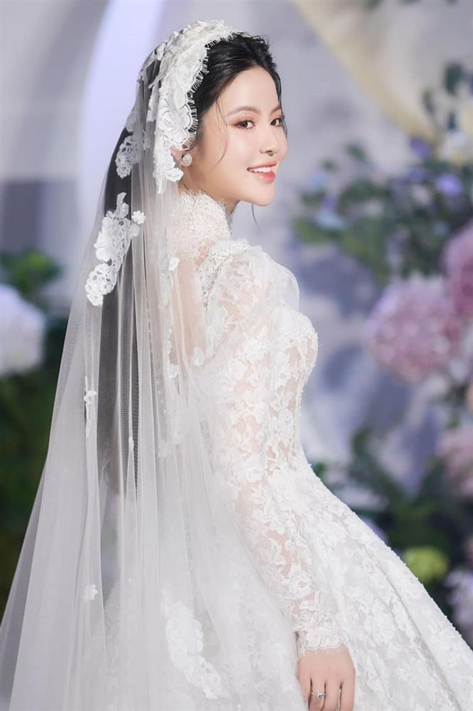 Cận nhan sắc cô dâu Chu Thanh Huyền-6