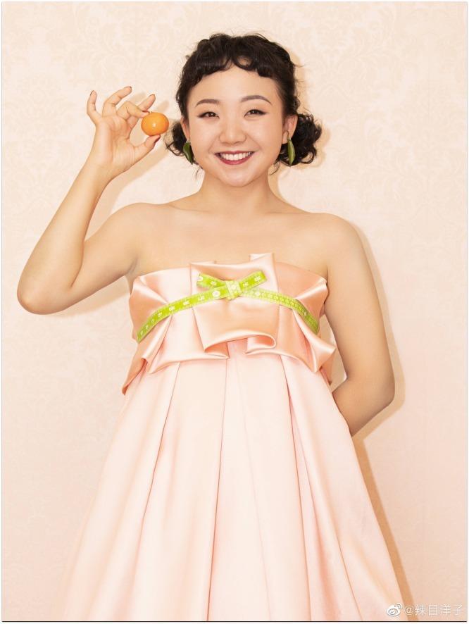 Nữ diễn viên hứng gạch đá vì phá nát hình tượng mỹ nhân-5