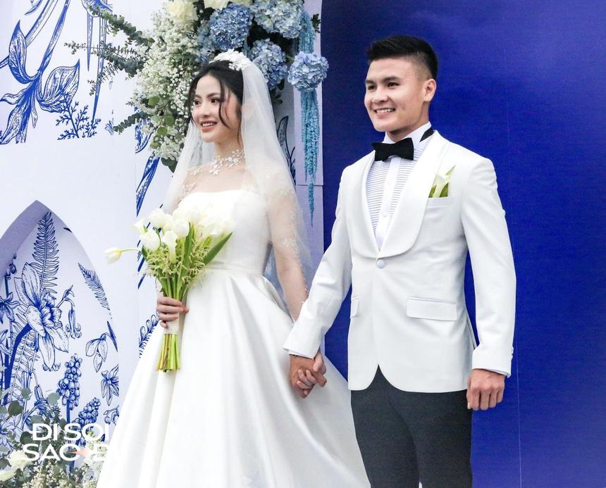 Toàn cảnh đám cưới Quang Hải: Dâu xinh rể xịn, ấn tượng nhất chuyện mẹ chồng - nàng dâu-3