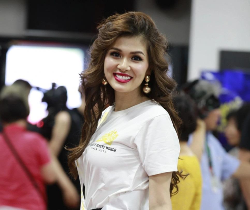 Hoa hậu đông con nhất Việt Nam rời showbiz sau biến cố, U40 sống an yên ở nông trại 10ha-2