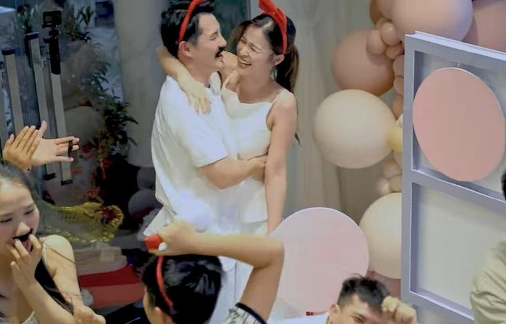 Đông Nhi - Ông Cao Thắng công bố giới tính bé rồng, ái nữ đầu lòng có chia sẻ cực đáng yêu!-2