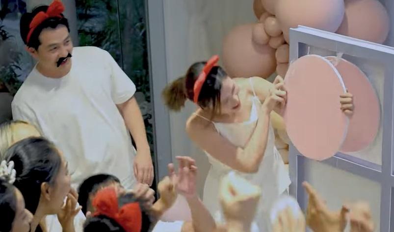 Đông Nhi - Ông Cao Thắng công bố giới tính bé rồng, ái nữ đầu lòng có chia sẻ cực đáng yêu!-3