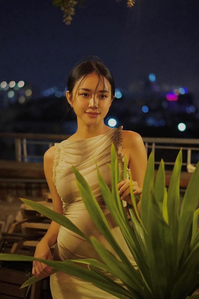 Yumi Thiên Nga bỗng mất hút khỏi showbiz nay bất ngờ ôm bụng bầu vượt mặt dự sự kiện-4