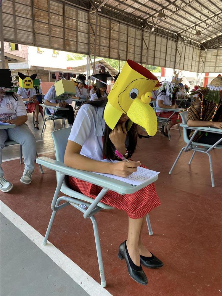 Những chiếc mũ chống gian lận của sinh viên-2