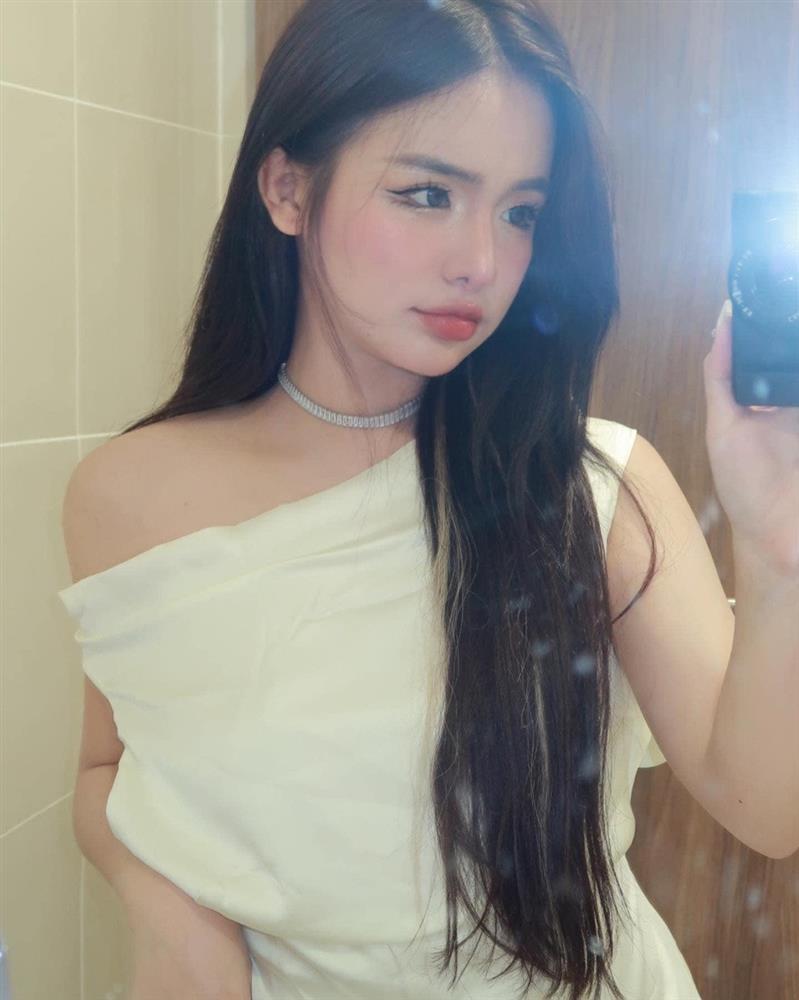 Cô gái xinh đẹp bất ngờ cưới TikToker Phạm Thoại là ai?-3