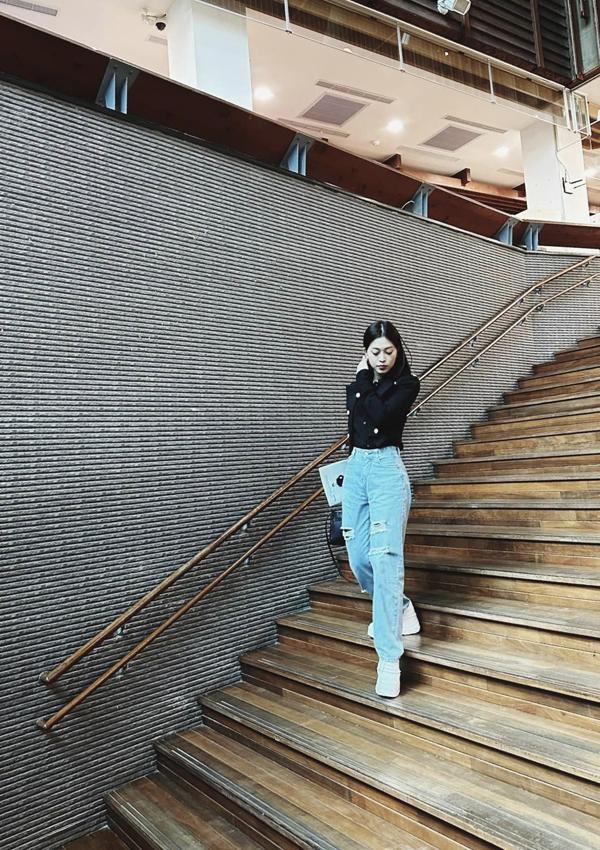 Rộ clip Á hậu Phương Nga cọc với chồng, khán giả lại chú ý đến nhan sắc nữ chính-10