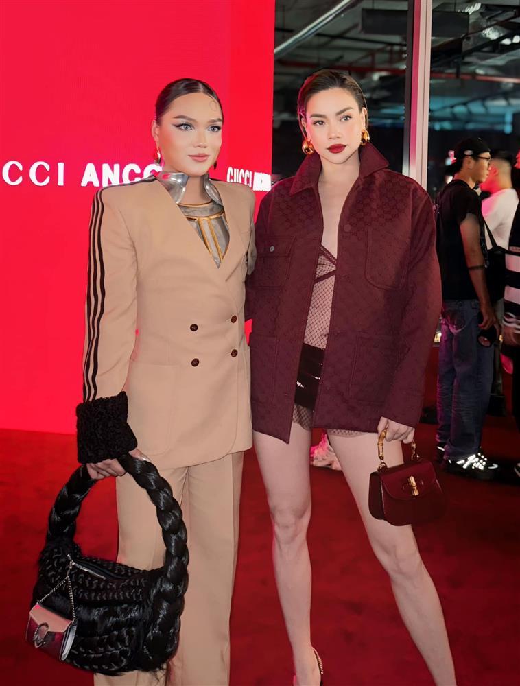 Xôn xao TikToker Phạm Thoại tổ chức đám cưới ở Hải Phòng với bạn gái yêu 5 năm-4