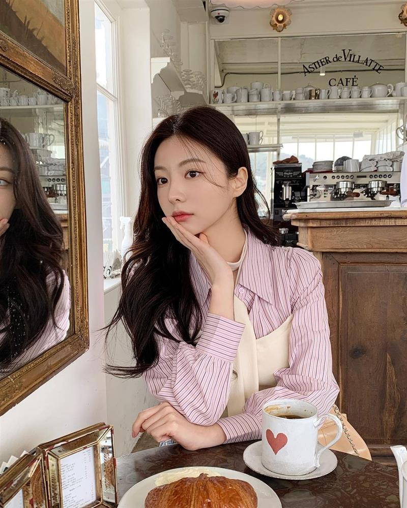 4 lưu ý diện đồ họa tiết mà không sến súa trong mùa hè-1