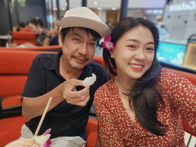 2 nam nghệ sĩ cưới vợ kém gần 30 tuổi, U60 chưa có con chung vẫn hạnh phúc, mặn nồng-5