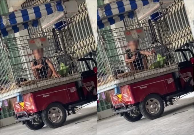 Phẫn nộ clip người đàn ông đánh đập bé trai dã man, nhốt trong lồng sắt sau xe ba gác-2