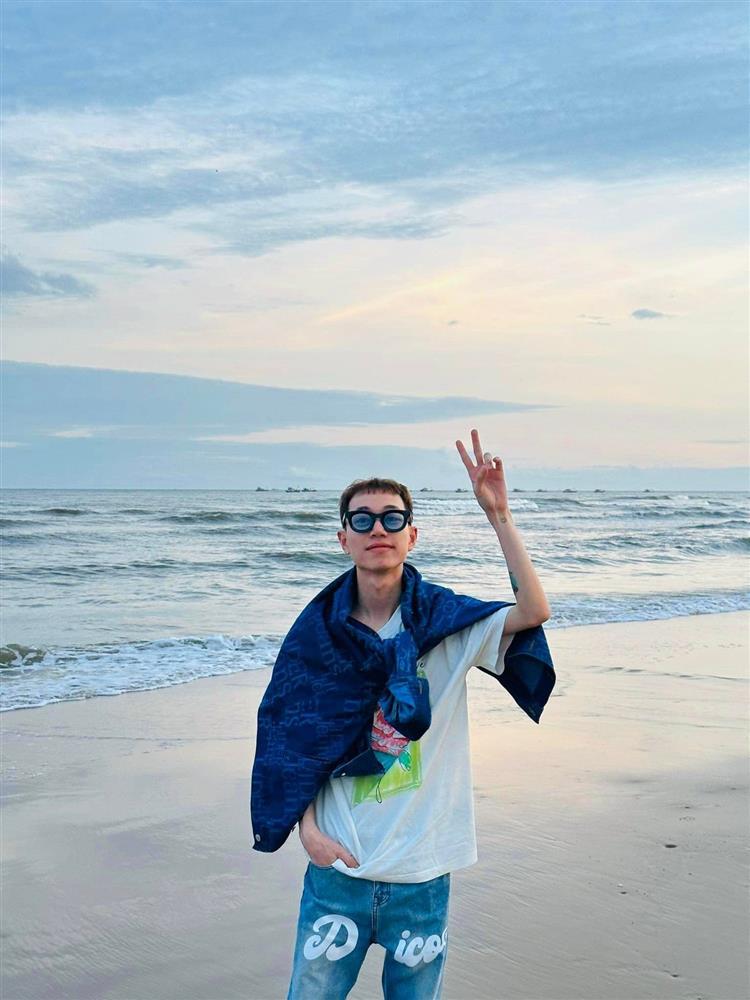 Double2T: Thợ hớt tóc thành rapper, show kín lịch, nhận 2 giải Cống hiến-8