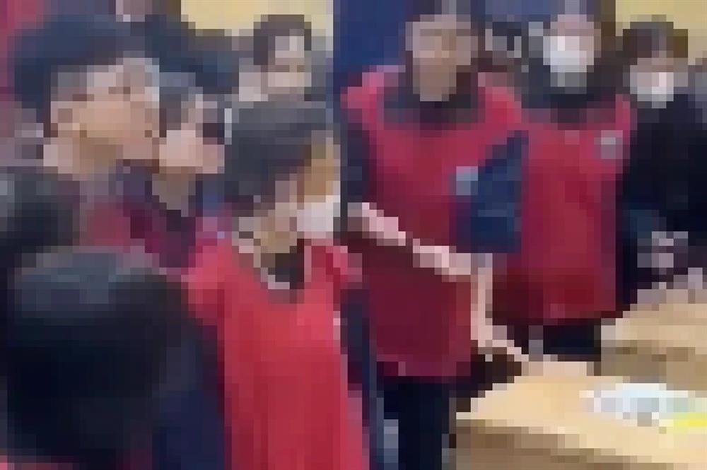 Nữ sinh lớp 9 đánh nhau tại lớp trước kỳ thi lớp 10, UBND xã chỉ đạo nóng-1