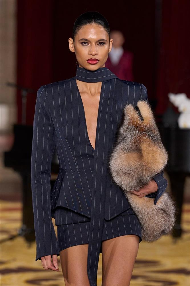 6 xu hướng túi xách được săn đón nhất hiện nay-7