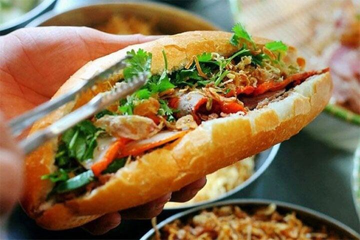 Bánh mỳ Việt đứng thứ mấy trong danh sách món ăn ngon nhất thế giới?-1