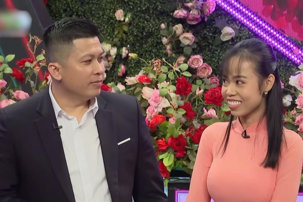 Tài xế U40 điển trai, có một con nên duyên với mẹ đơn thân làm giáo viên-2