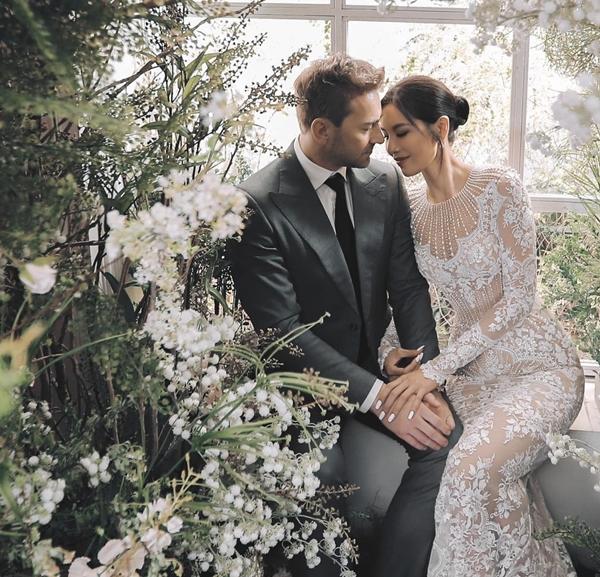 Ảnh cưới đẹp như cổ tích của siêu mẫu Minh Tú và bạn trai ngoại quốc-3