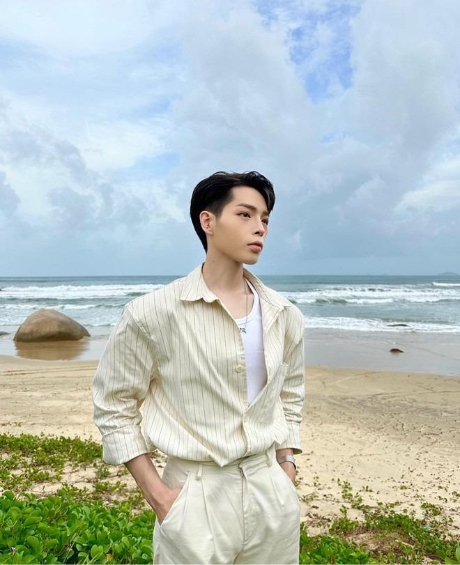 Nam ca sĩ đổi đời nhờ đập mặt xây lại: 25 tuổi đã tậu chung cư 10 tỷ, báo hiếu bố mẹ bằng nhà đẹp-3