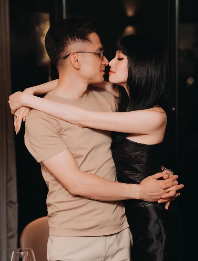 Hot girl đời đầu là mẹ 2 con nhưng vóc dáng nuột nà, làn da trắng sứ, bí quyết làm đẹp đơn giản-1