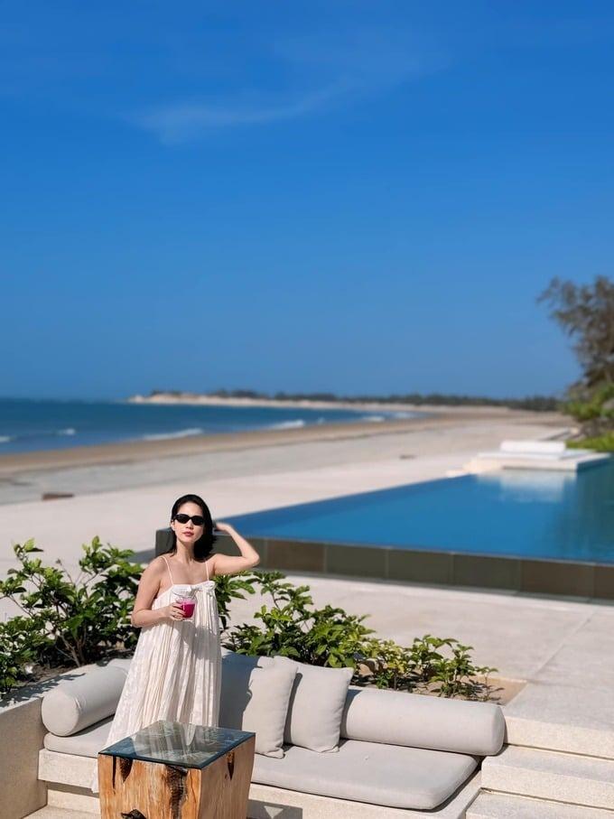 Gu trang phục đơn giản, không phô trương sau ồn ào của Ngọc Trinh-5