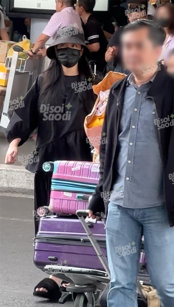 Đen Vâu lần đầu có động thái sau 1 tháng bị tóm dính về chung nhà và có tin vui với Hoàng Thùy Linh-3