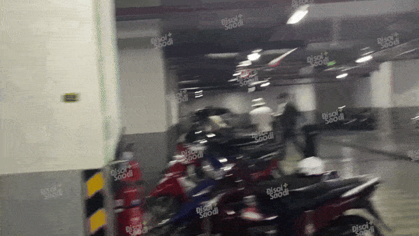 HOT: Đen Vâu và Hoàng Thùy Linh bị bắt gặp cùng nhau về nhà riêng, loạt dấu hiệu lộ rõ cả hai sắp có em bé-4