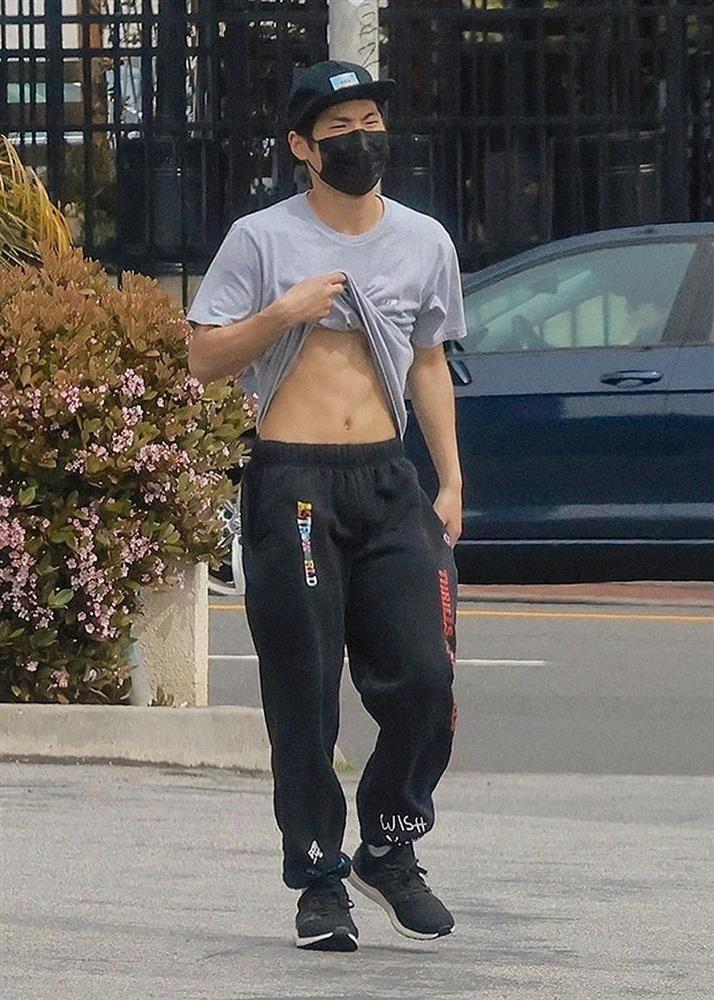 Chân dung Pax Thiên - người con gốc Việt khiến Brad Pitt tổn thương-10