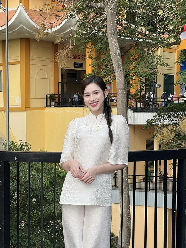 Hoa hậu Việt Nam vừa bị đồn hẹn hò thiếu gia Quảng Bình lộ bí quyết giữ dáng ai cũng nên tham khảo-1