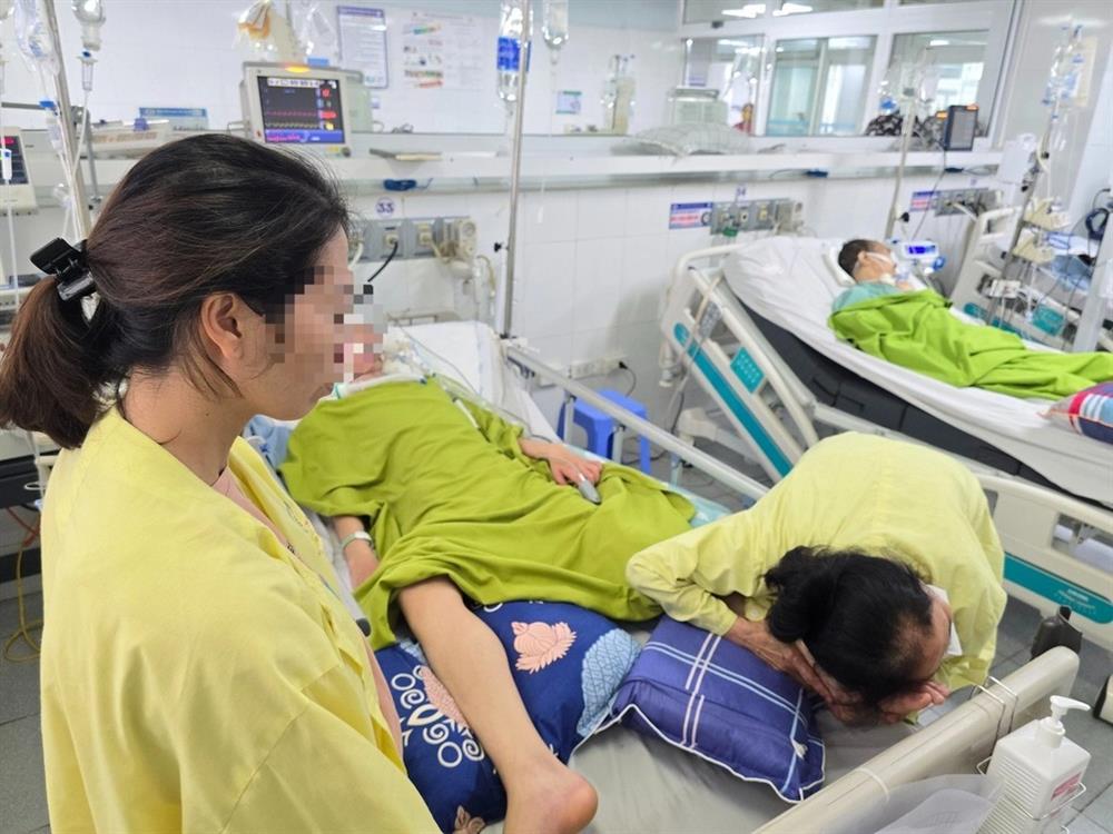 Nam sinh lớp 8 bị đánh chấn thương não: Có chuyển biến tích cực-1