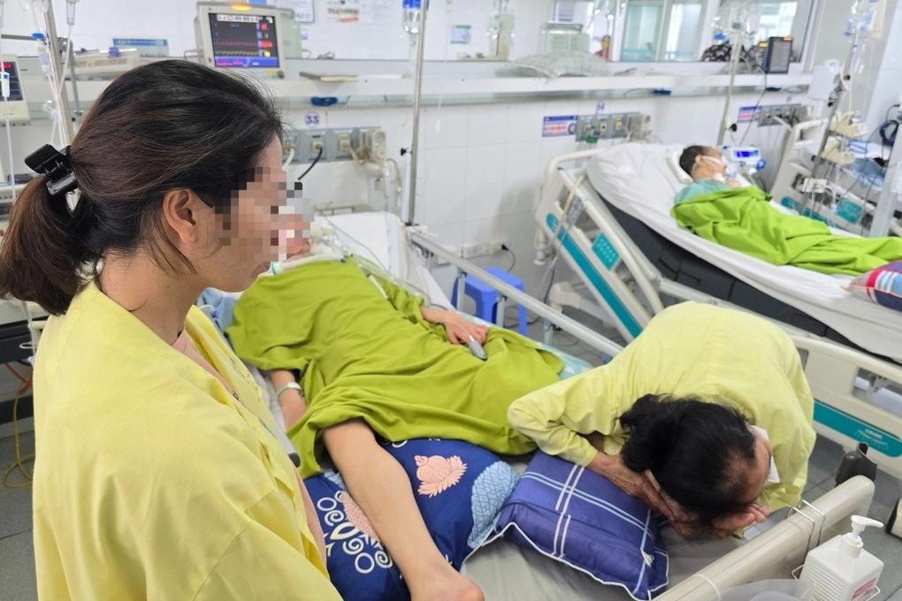 Làm rõ vụ nữ sinh lớp 7 bị nhóm bạn đánh đập, lột đồ-2