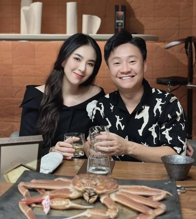 Trước khi ly hôn, MC Mai Ngọc từng đáp trả gì khi bị nói: Già rồi sinh con đi em-1