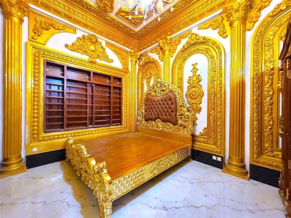 Nườm nượp check-in tòa lâu đài dát vàng của đại gia kinh doanh phế liệu-11