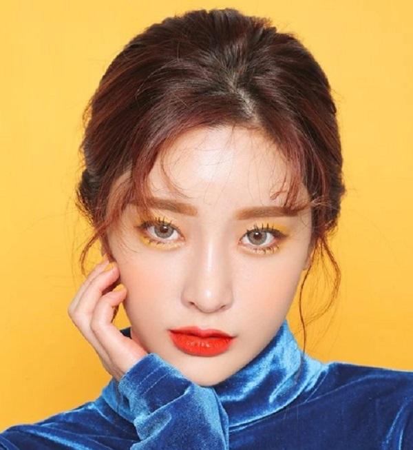 Những lỗi trang điểm dễ khiến phụ nữ trông già hơn tuổi thật-3