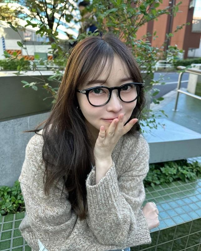 Số phận nữ ca sĩ dính bê bối tình dục với fan-3