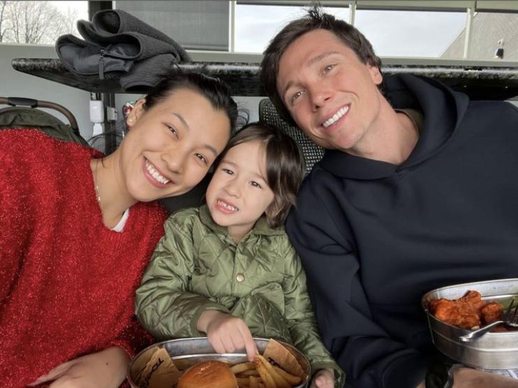 MC Hoàng Oanh bất ngờ công khai có bồ sau 2 năm ly hôn chồng Tây?-4