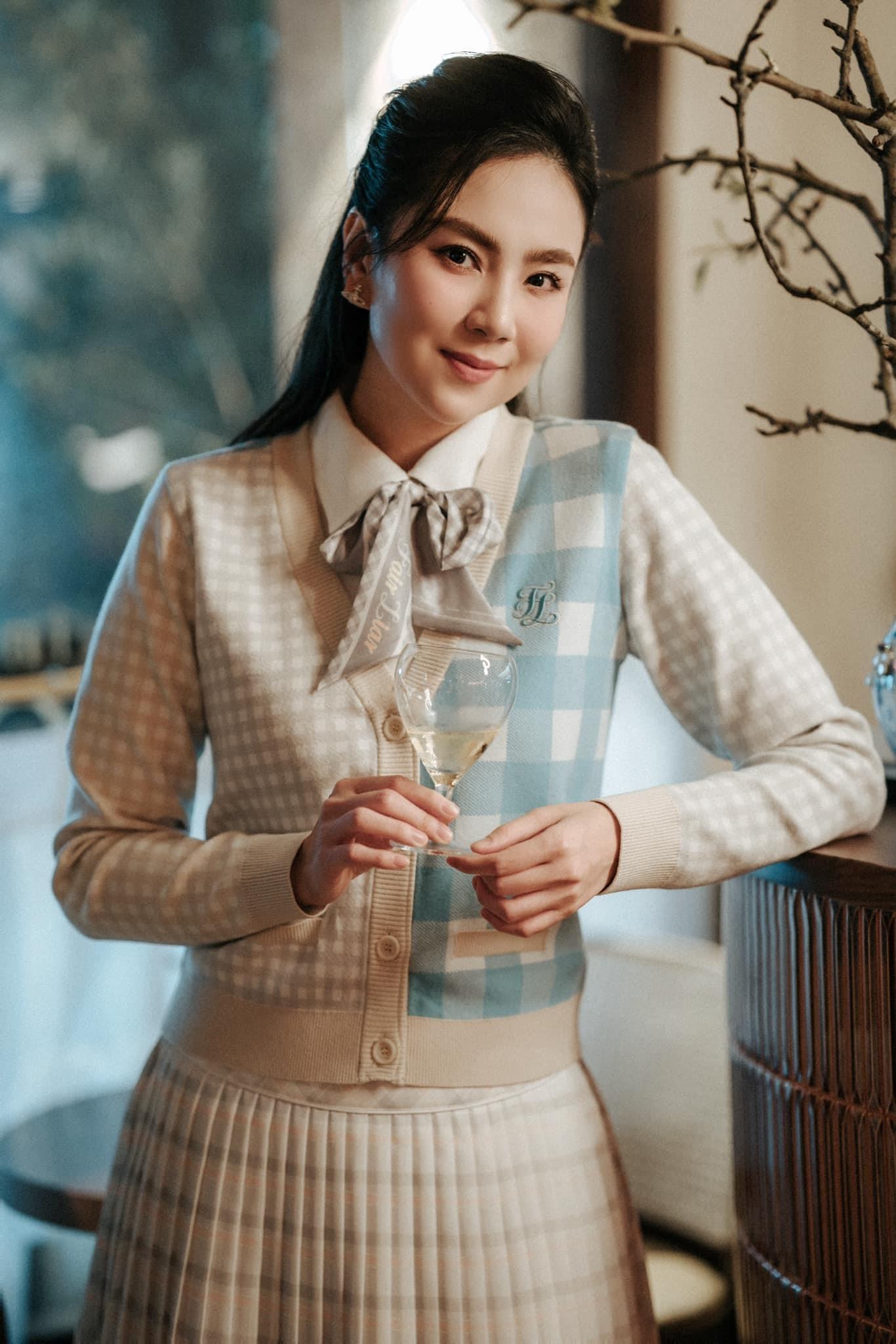 MC Mai Ngọc: Từng là Lọ Lem gặp đúng người và cuộc chia tay nhẹ nhàng-6