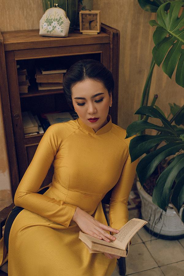 Mặc áo dài đẹp như hoa khôi VTV Mai Ngọc-11