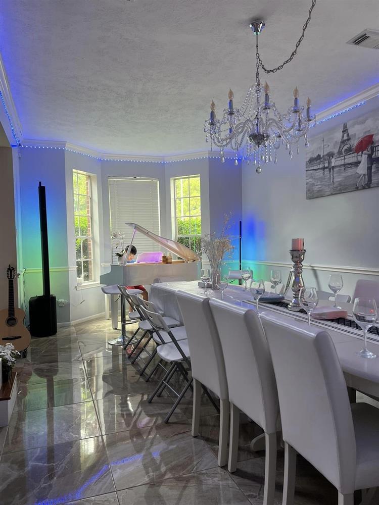 Kasim Hoàng Vũ gầy sọm, nhìn khác lạ sau 8 tháng phẫu thuật khớp xương hàm-4