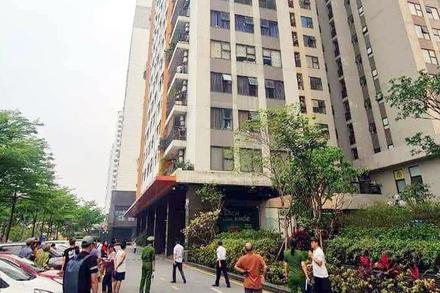 Một phụ nữ rơi từ tầng 25 chung cư ở Hà Nội