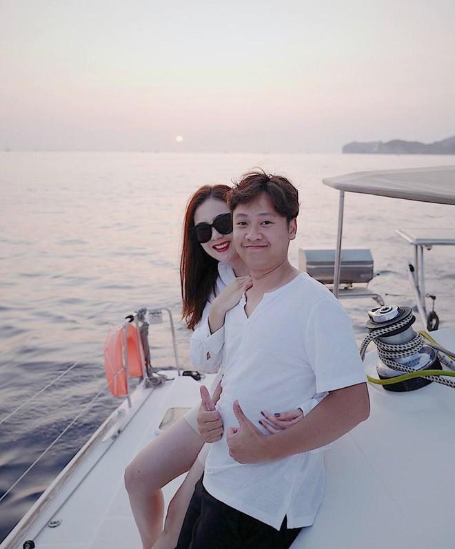 Nhìn lại loạt khoảnh khắc hạnh phúc khiến vạn người ghen tỵ của MC Mai Ngọc-17