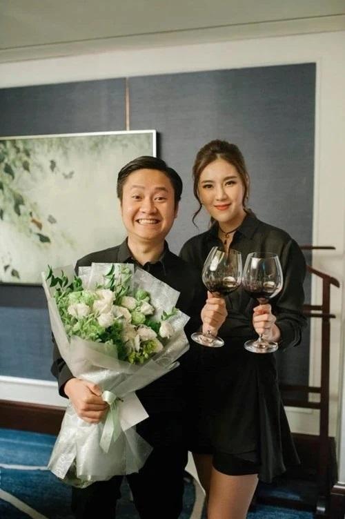 Nhìn lại loạt khoảnh khắc hạnh phúc khiến vạn người ghen tỵ của MC Mai Ngọc-4