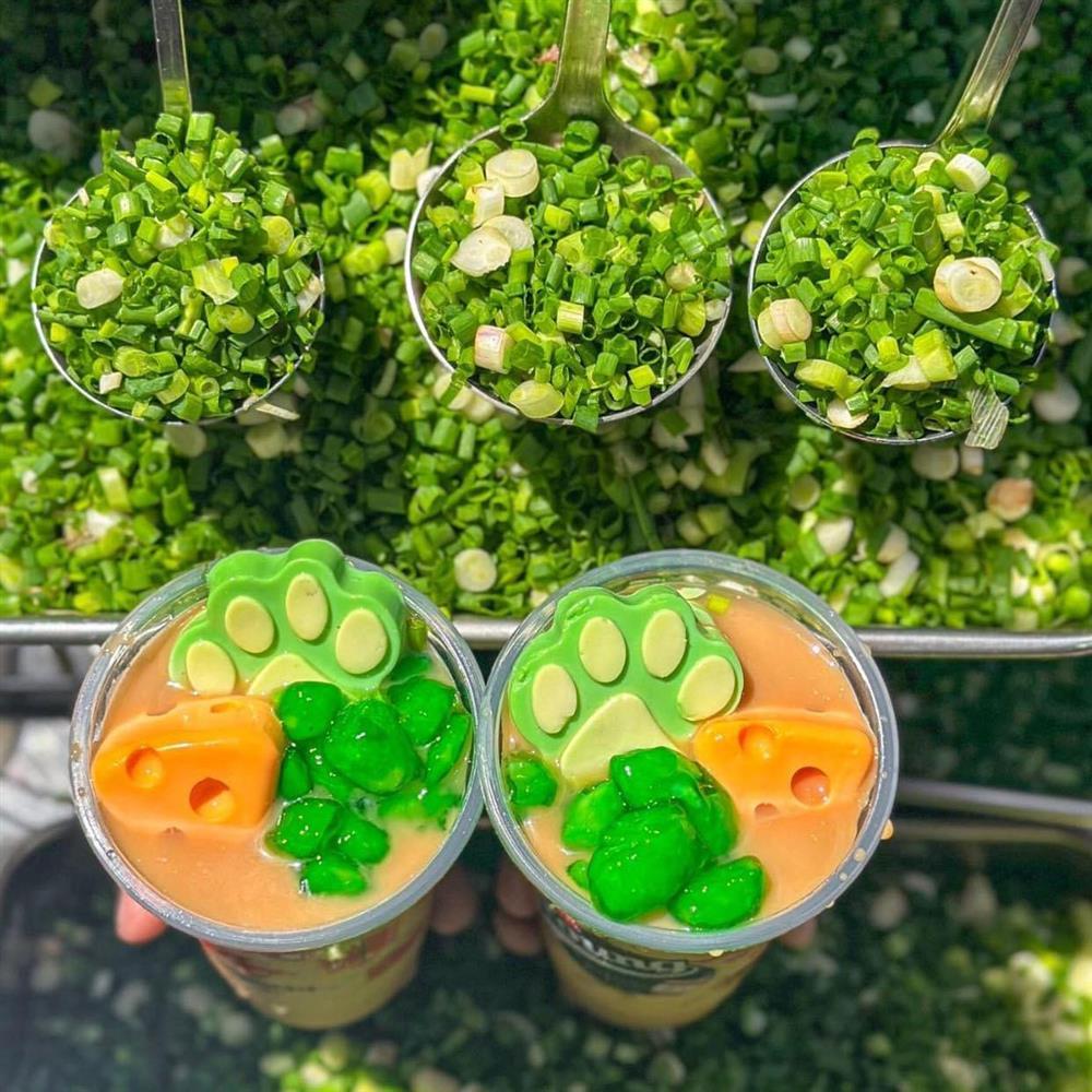 Tung món trà sữa ngập hành lá sống, quán ở TP.HCM bị chê phá hoại nền ẩm thực-1