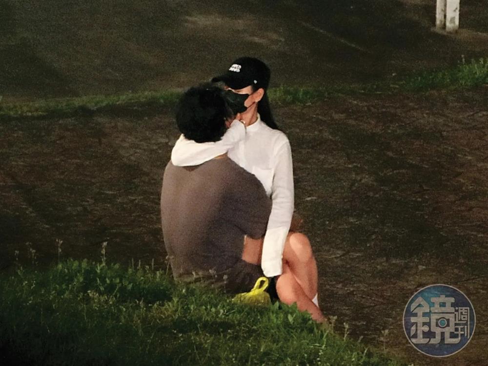 Chân dung nam diễn viên bị bắt quả tang ngoại tình ở công viên-1