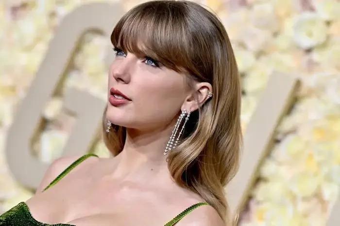 Những món đồ thời trang đắt giá nhất Taylor Swift mặc trong năm nay-2